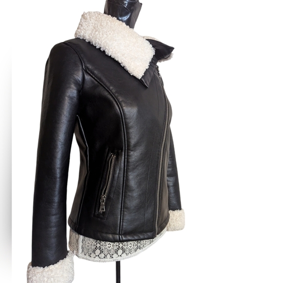 Guess Los Angeles Jacket - Picture 7 of 13